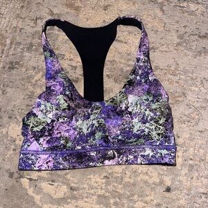 Lululemon Sports Bra SIZE 4